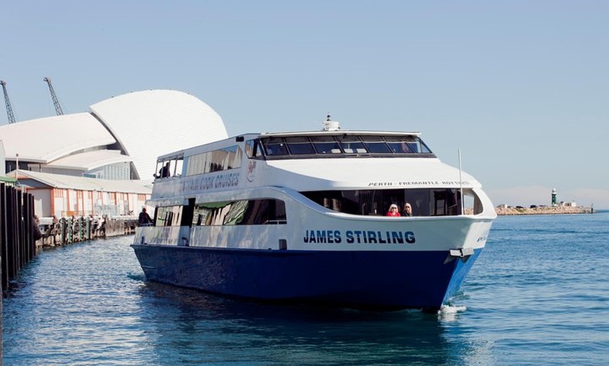 Image 3: One way or Return Sightseeing Cruise between Perth and Fremantle