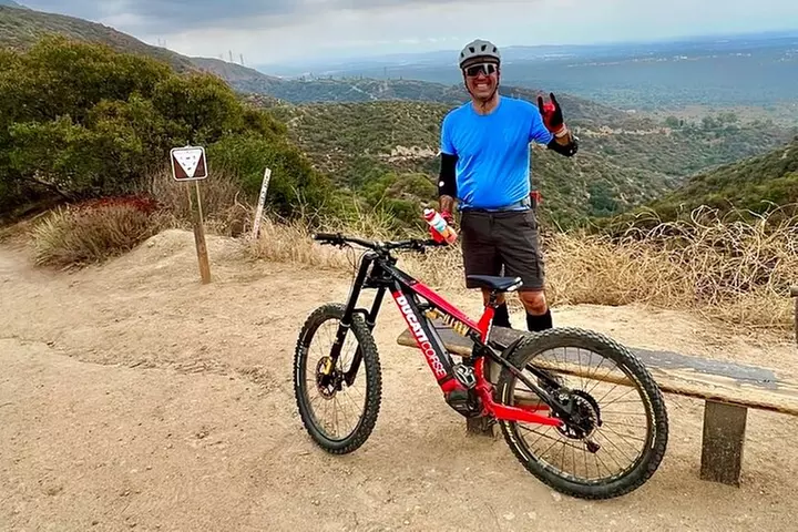 El Prieto Downhill Electric MTB Tour La Canada Flintridge (Intermed...