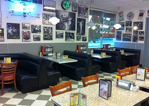 5% Cash Back at Original Mel's Diner
