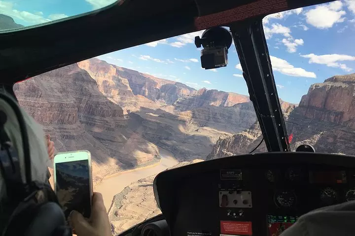 Grand Canyon Helicopter and Western Ranch Adventure Landing Tour