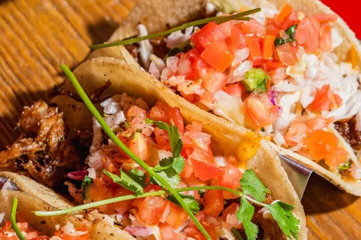 Hollywood Beach Walking Food Tour
