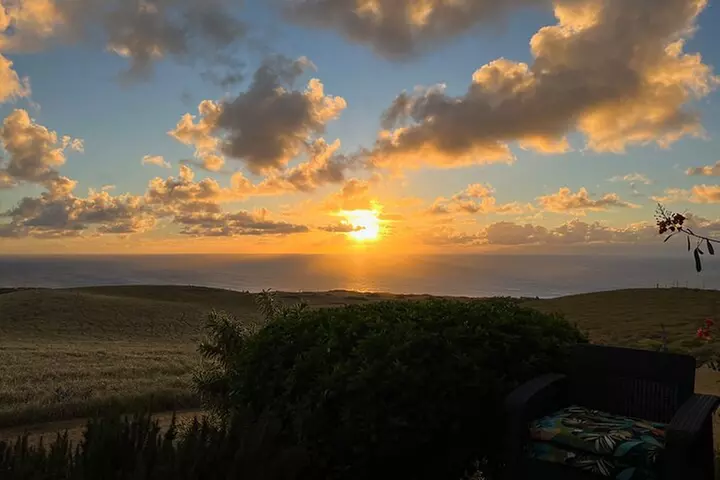 Enjoy Sunset with a Fine Cigar in Hawi