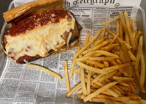 5% Cash Back at Oliver's Bar & Grill