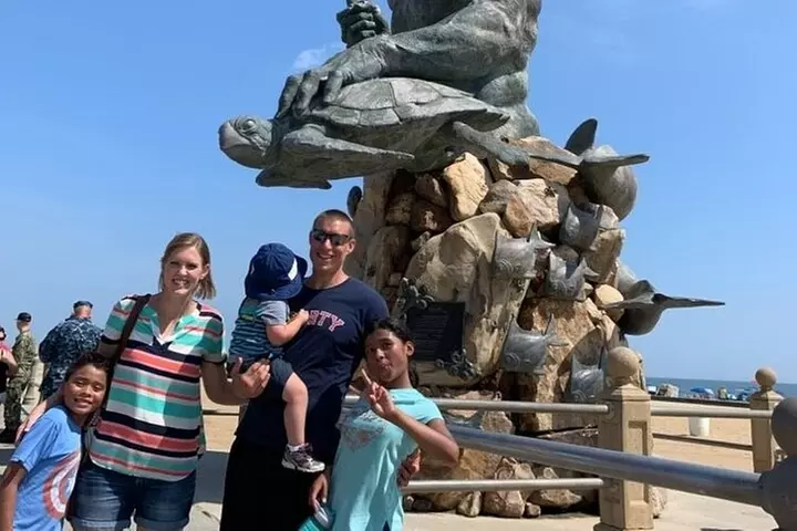 Virginia Beach Scavenger Hunt by Crazy Dash