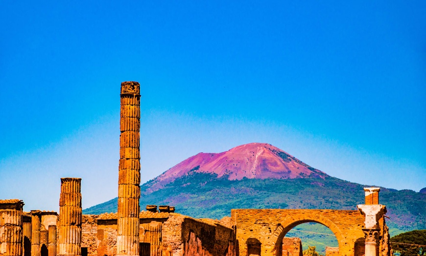 Image 3: ✈ ITALIE | Naples - Autotour vers les splendeurs de la Côte Amalfit...