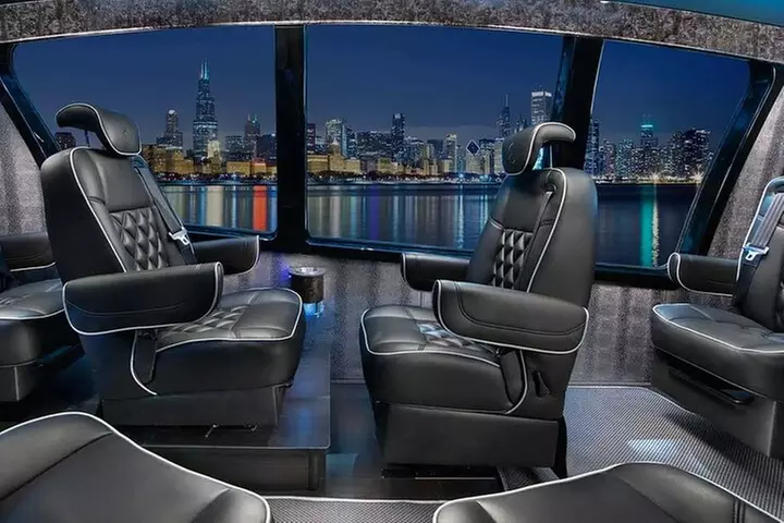 Private Enchanting Nashville Christmas Lights Tour - Second Medium