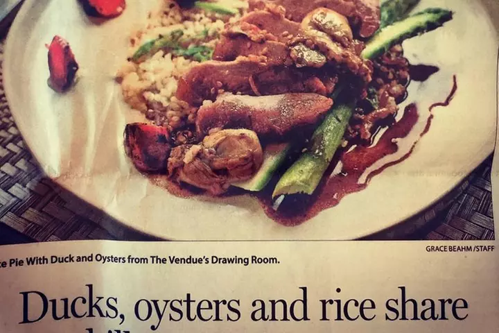 Undiscovered Charleston: Half Day Food, Wine & History Tour with Co...