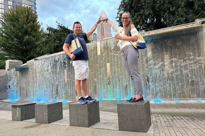 UPTOWN FUNK: 1 Hour Guided City Walking Tour in Charlotte