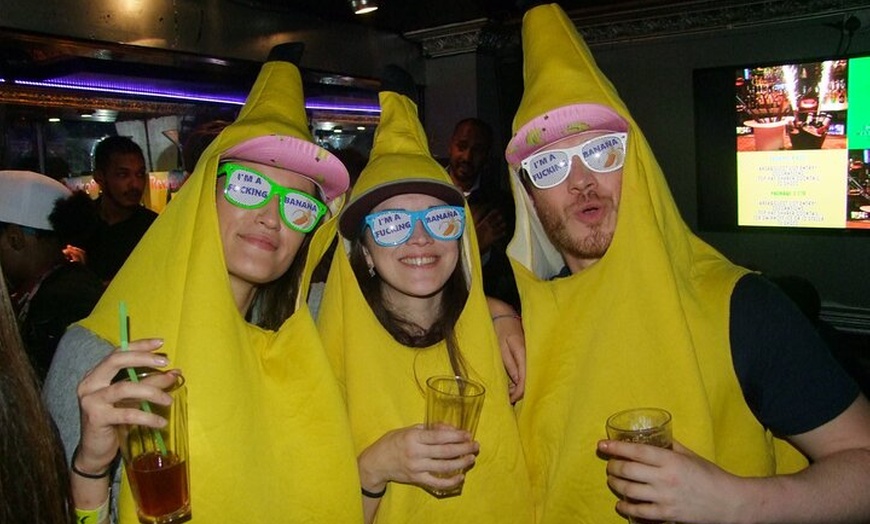 Image 7: Banana Pub Crawl