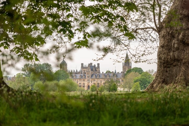 Afternoon Tea Sightseeing River Cruise in Oxford