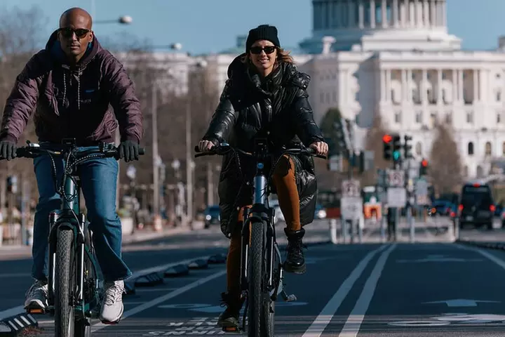 Rent an Electric Bike to See All of Washington