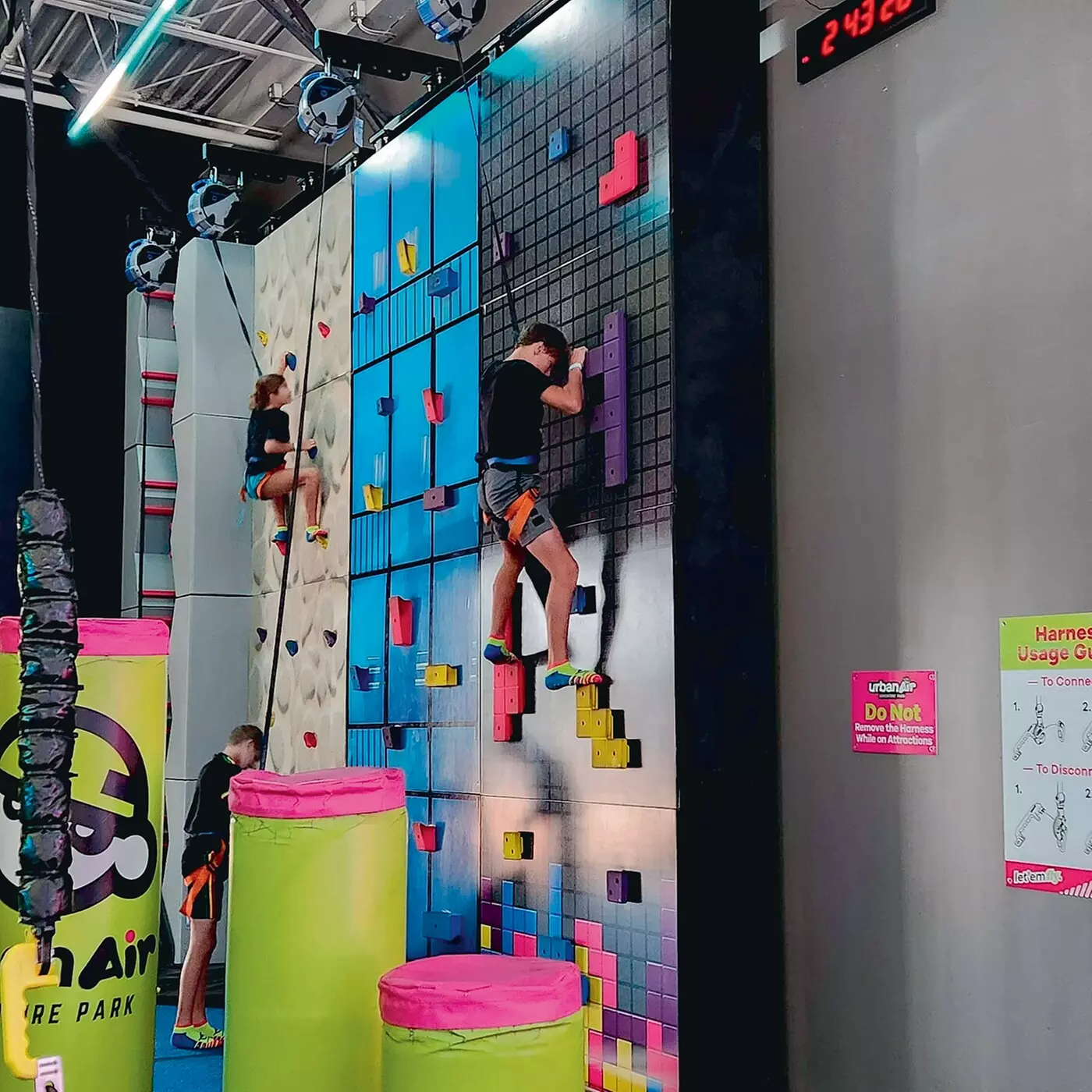 $79.98 For 4 Platinum Passes (Reg $159.96) - Primary Image