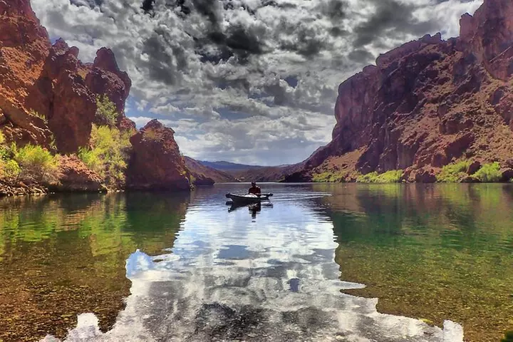 Emerald Cave: 3-hour Kayaking Adventure in Lake Mead National Recreation Area - Primary Image