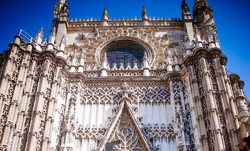 Image 4: Alcázar y Catedral & Giralda de Sevilla ¡Sin Colas! Incluye tickets...