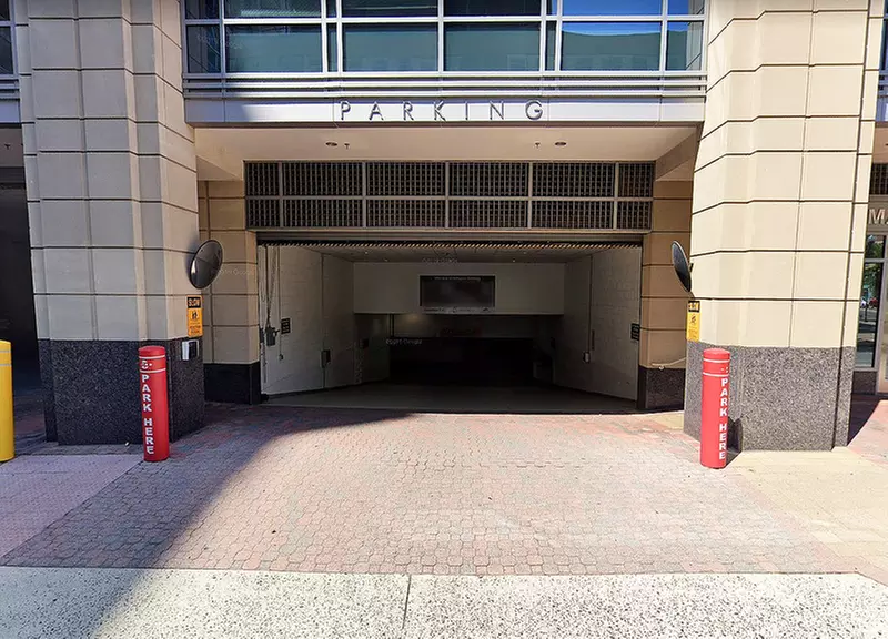 Parking at Arlington Gateway Garage