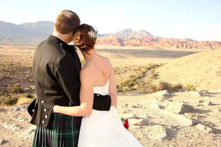 Red Rock Canyon Wedding by Private Limousine