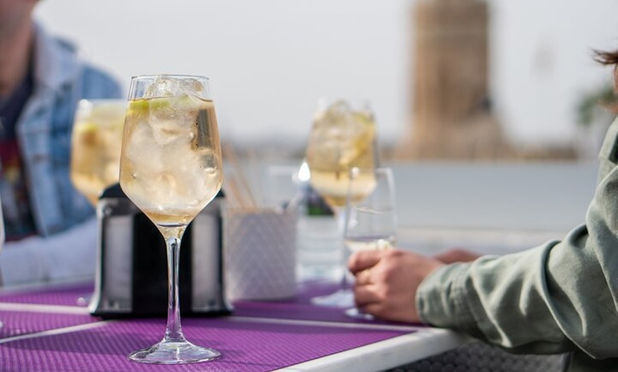 Image 6: Experiencia de vino Sunset en la azotea