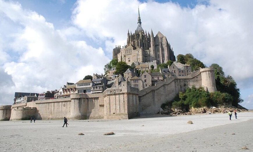 Image 22: Voyages guidés d'une journée au Mont Saint Michel au départ de Pari...