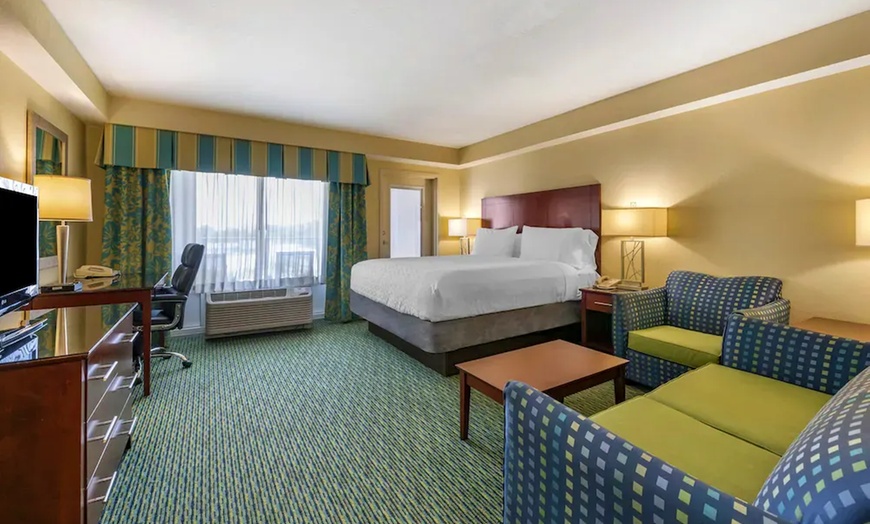 Image 6: ✈ FLORIDA | Orlando - Holiday Inn Resort Lake Buena Vista 3*, 3 nac...