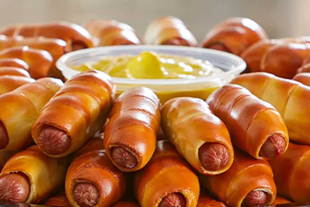 $10 For $20 Worth Of 15 Regular Priced Pretzels Or A Regular Party ...