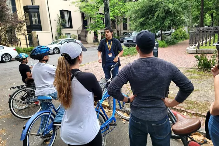 2-Hour Explore Savannah Bike Tour