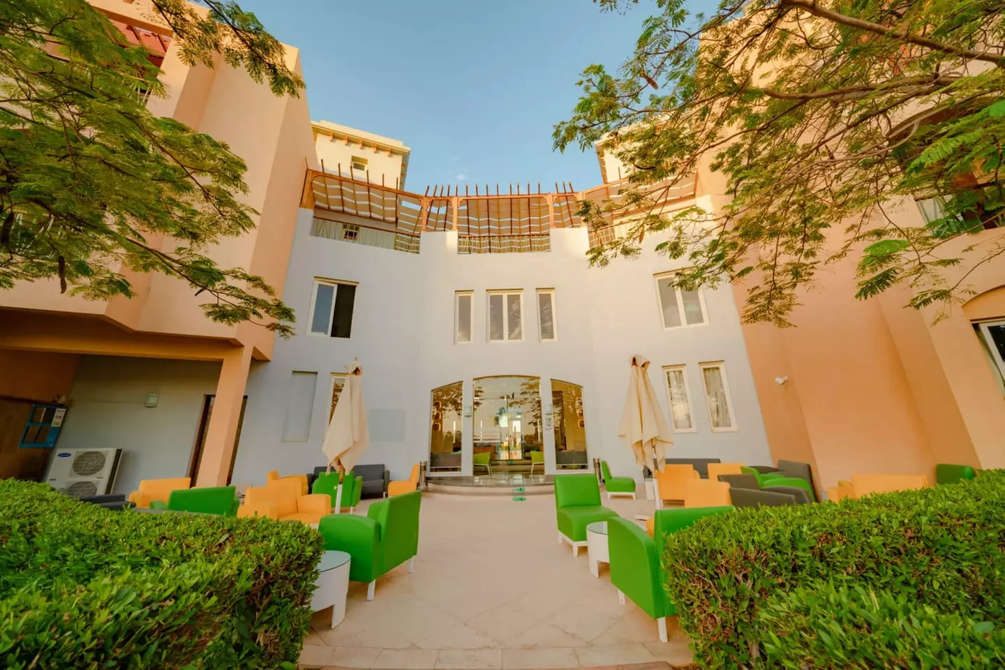 ✈ EGYPTE | Baai van Makadi - Lemon & Soul Makadi Garden 3*, 3 nacht...