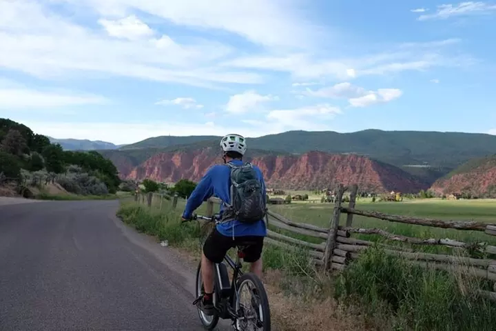 Glenwood Canyon Bike Ride - Rental & Shuttle - Second Medium
