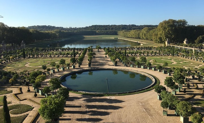 Image 12: Visite guidée privée de Versailles et Giverny avec déjeuner, au dép...