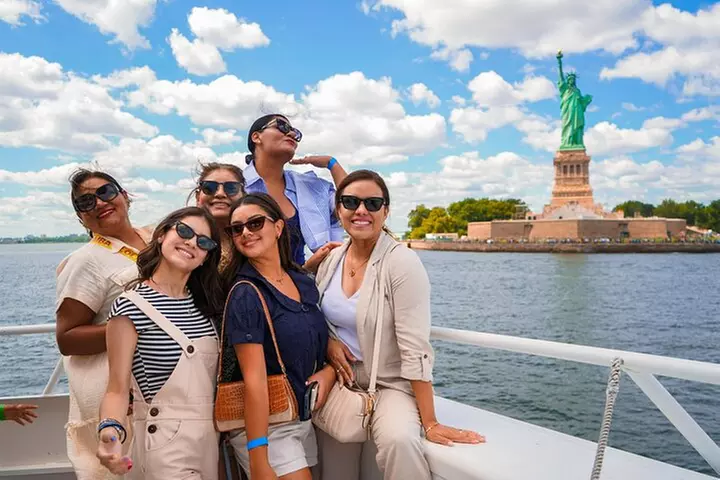 NYC 60-Minute Lady Liberty Cruise with Free Digital Photo - Primary Image