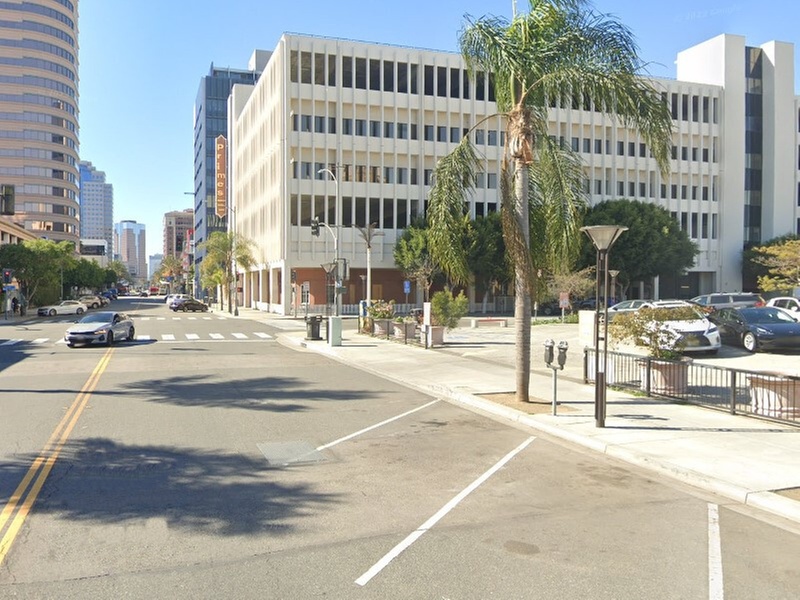 Parking at Elm Street Parking Lot