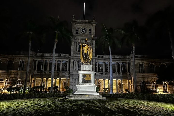 Ghosts of Old Honolulu Walking Tour