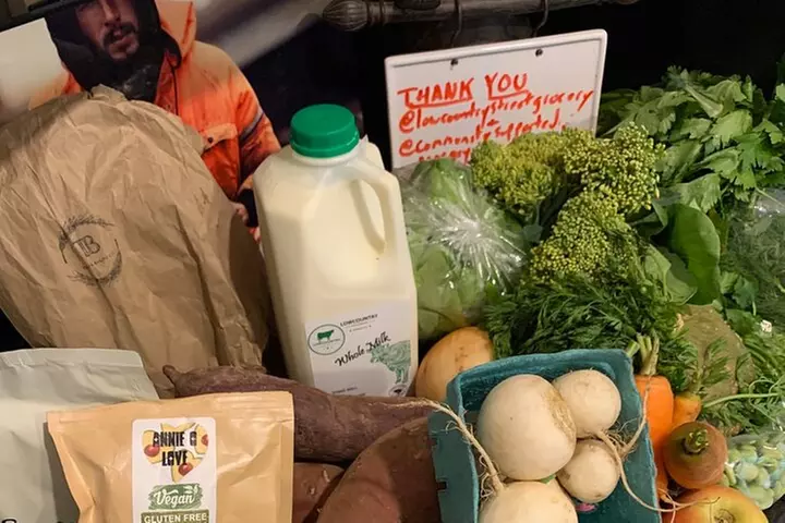 Undiscovered Charleston: Half Day Food, Wine & History Tour with Co...