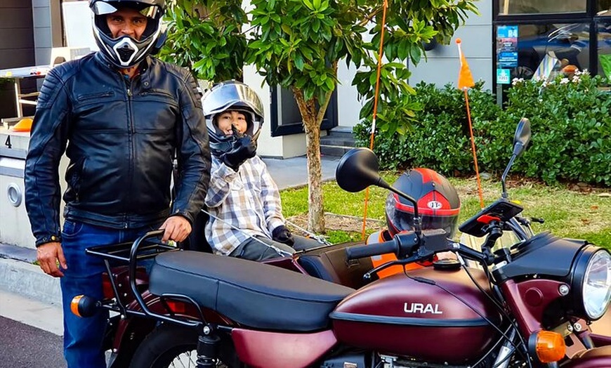 Image 3: Awesome Motorcycle Sidecar Sightseeing Melbourne