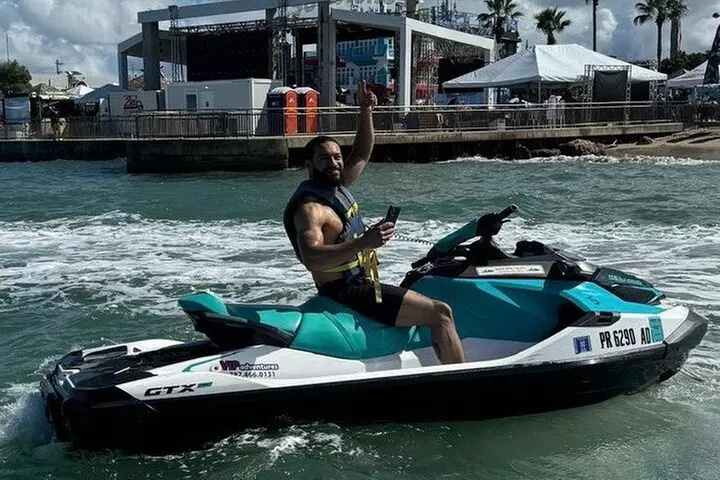 30-Minute Freestyle Jet Ski Adventure in the Bay - Second Medium