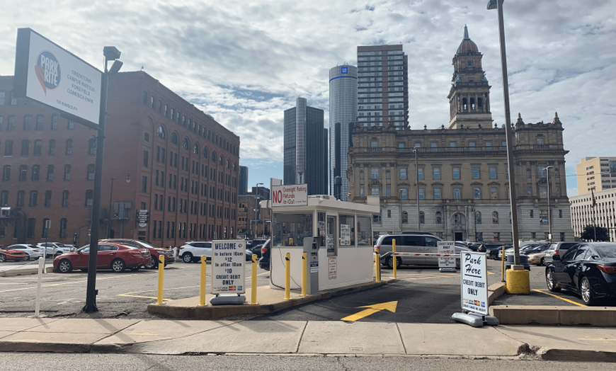 Image 1: Parking at 700 Randolph St. Lot