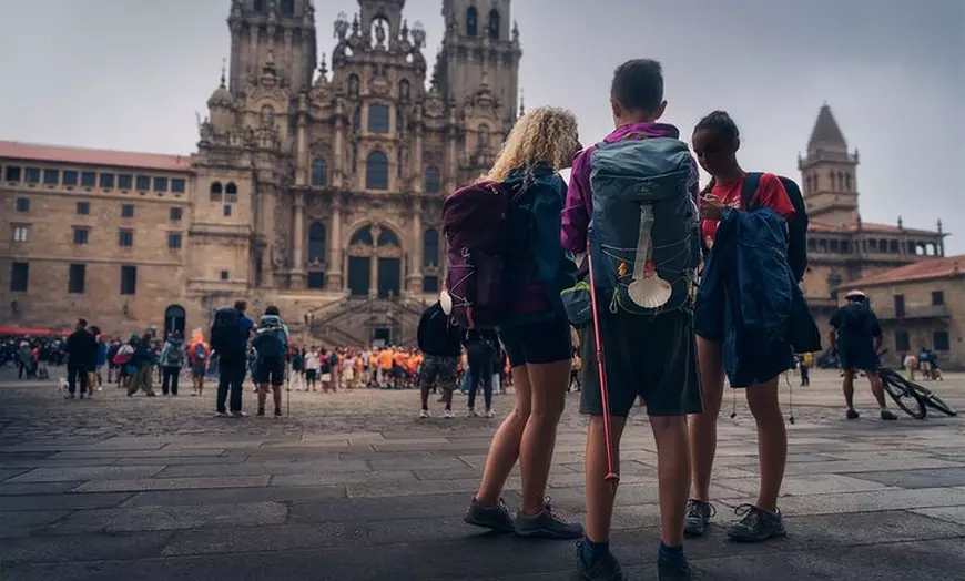 Image 1: Camino de Santiago Francés desde Sarria a Santiago de Compostela