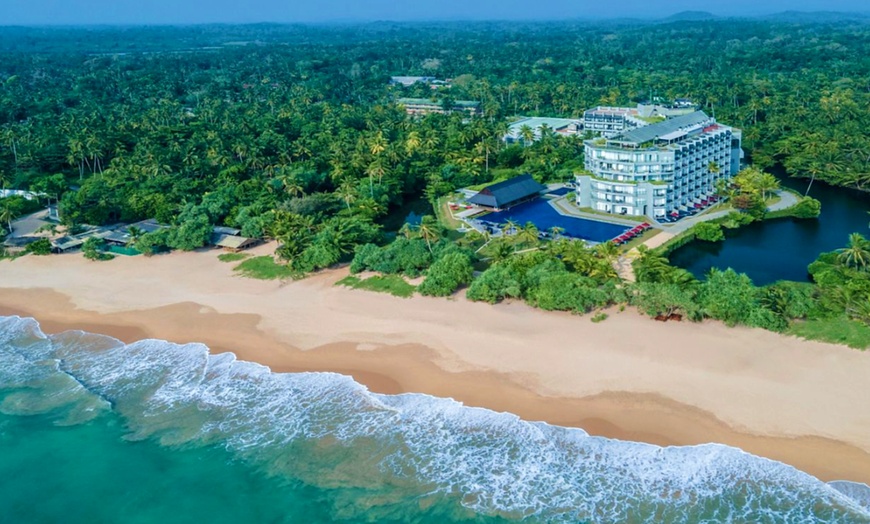 Image 2: ✈ SRI LANKA | Ahungalla - Sheraton Kosgoda Turtle Beach Resort 5* -...