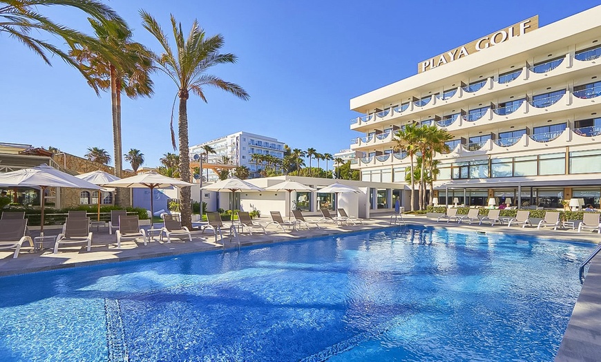 Image 1: ✈ MAJORQUE | El Arenal - Hotel Playa Golf - Adults only 4* - Adulte...