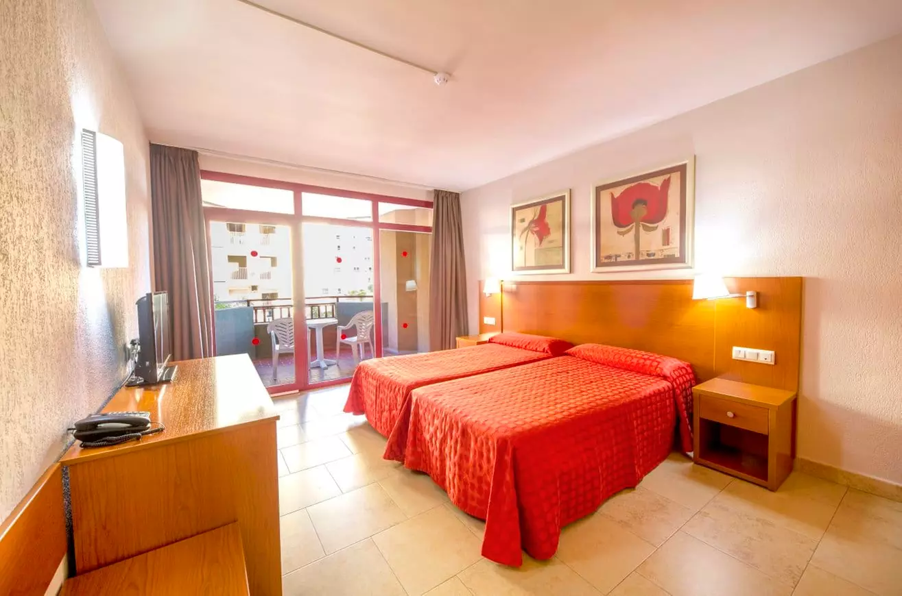 ✈ COSTA DEL SOL | Fuengirola - Las Palmeras Affiliated by FERGUS 4*...