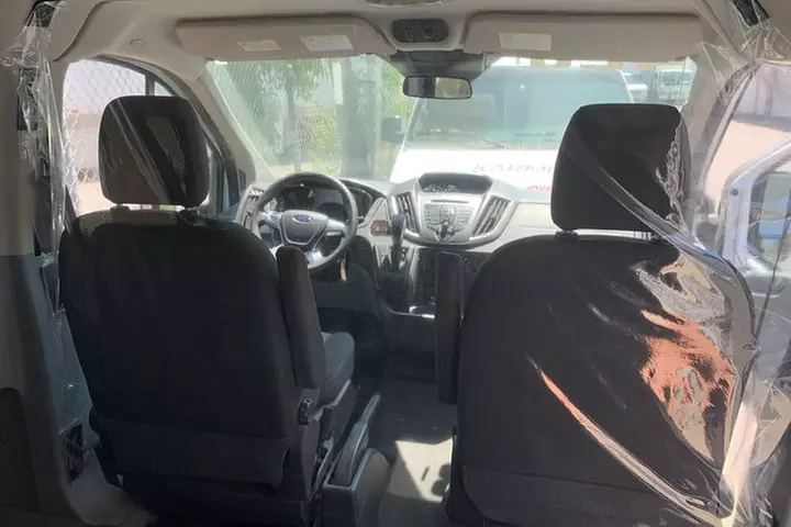 Private Round-trip Airport Transfer: LAX International Airport to A...