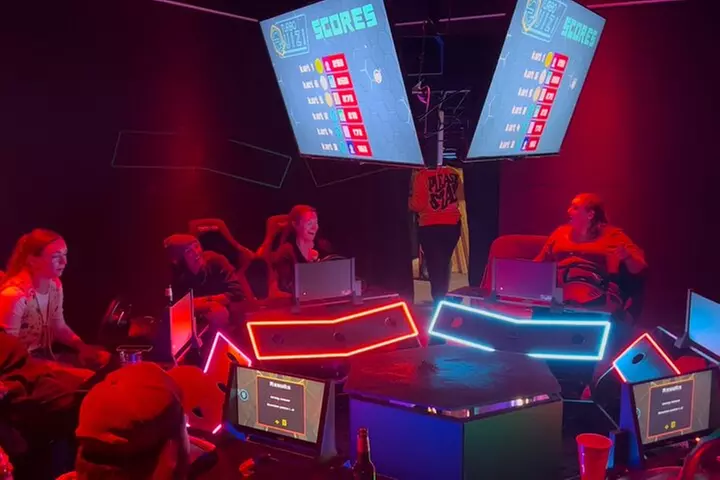 TurboQuiz The Ultimate Trivia Gameshow