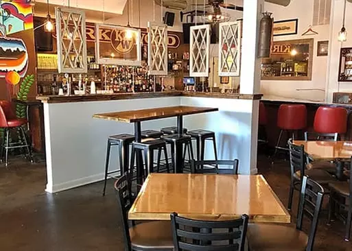 5% Cash Back at Bob & Harriet's Home Bar