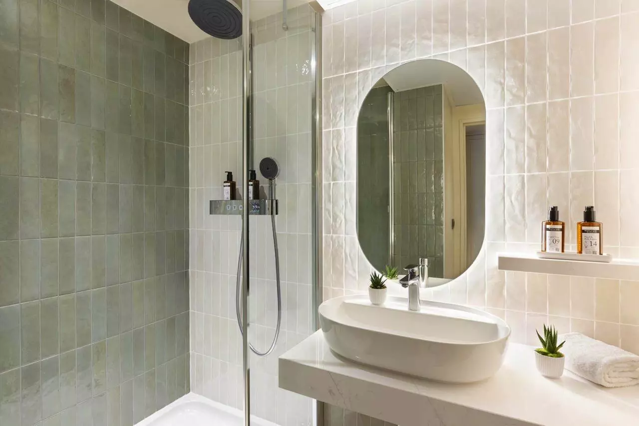 ✈ ÎLE-DE-FRANCE | Parigi - Citadines Les Halles Paris 4*, 1 notte -...