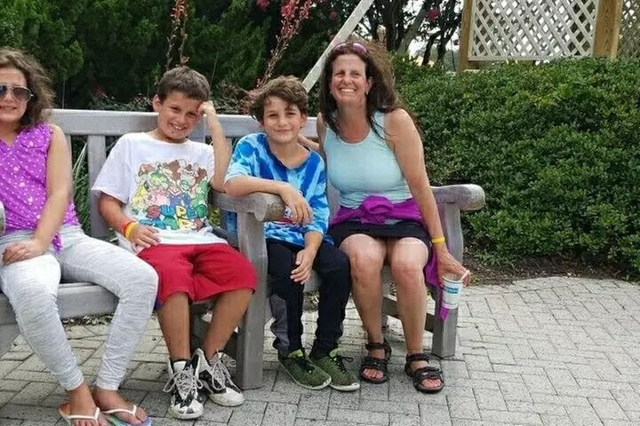 Virginia Beach Scavenger Hunt by Crazy Dash
