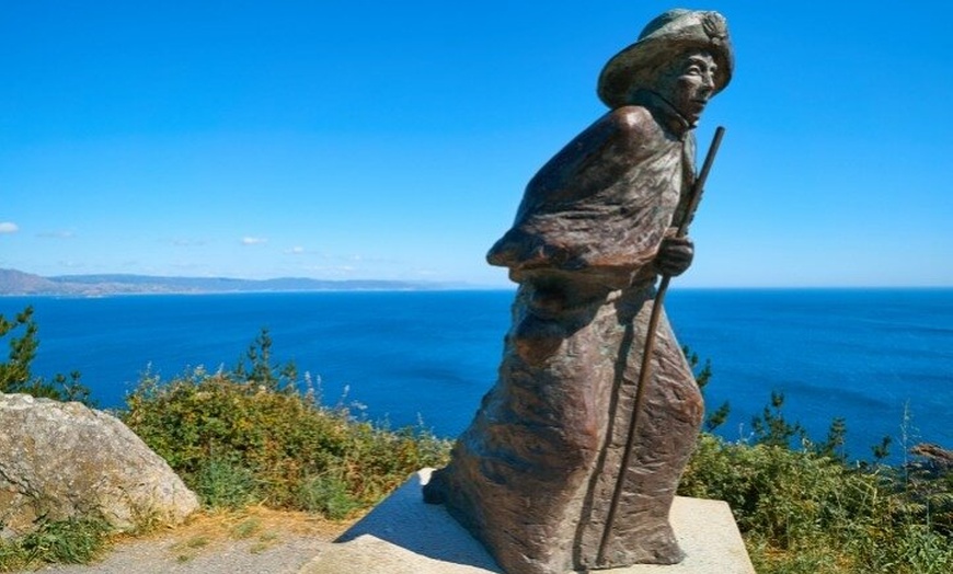 Image 6: Camino a Finisterre: Una Experiencia Inolvidable
