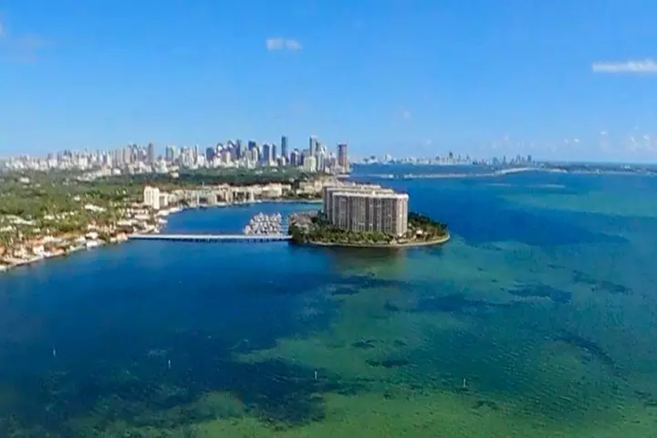 Miami Helicopter Tour: Best Sightseeing Adventure in Miami