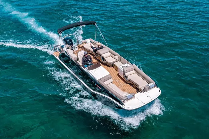 Private Emerald Bay Boat Cruise 2 Hours Lake Tahoe Up To 12 Guest - Primary Image