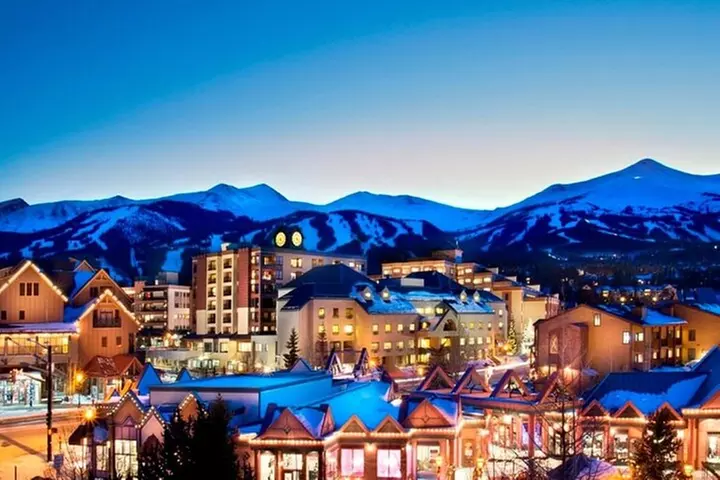 Private Transfer Denver Airport DEN to Hot Ski Resorts