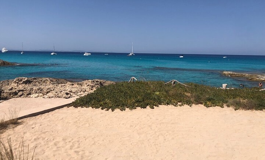 Image 14: Excursión a Formentera desde Ibiza con Transfer y Playas