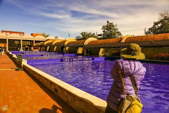 Guided Historic Photo Walking Tour in Auburn Atlanta